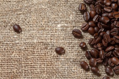 Kavrulmuş kahve çekirdeği.