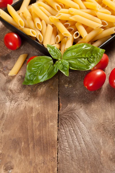 Raw pasta. — Stock Photo, Image