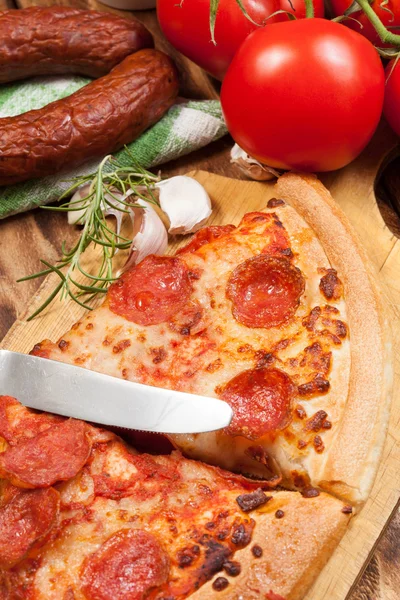 Two pieces of pizza. — Stock Photo, Image