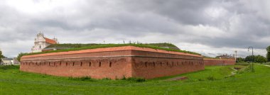 ZAMOSC, POLAND - SEPTEMBER 01, 2021: Kale ve Zamosc kentinin tahkimatları.