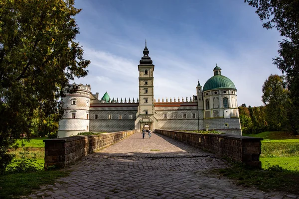 Krasiczyn Polen September 2021 Schloss Krasiczyn Renaissancepalast Hat Reich Verzierte — Stockfoto