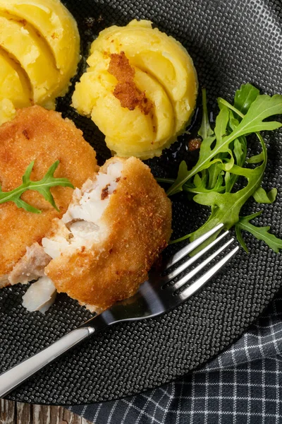 Fried Cod Fillet Served Boiled Potatoes Vegetable Salad — Stock Photo, Image