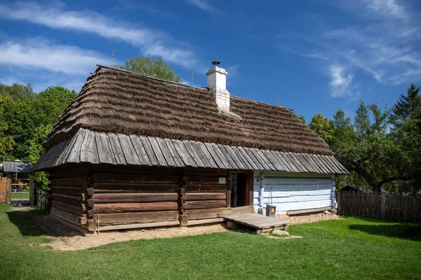 LUBLİN, POLAND - 31 AĞUSTOS 2020: Lublin Açık Hava Köyü Müzesi.