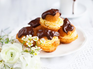 profiterol
