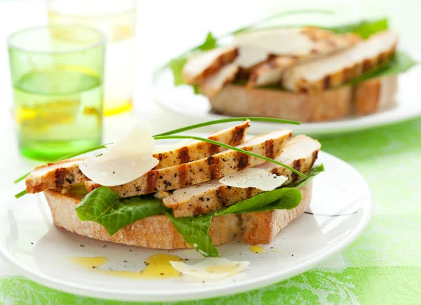 Kip caesar sandwich — Stockfoto