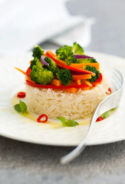 Warzywa na parze z ryżem — Zdjęcie stockowe