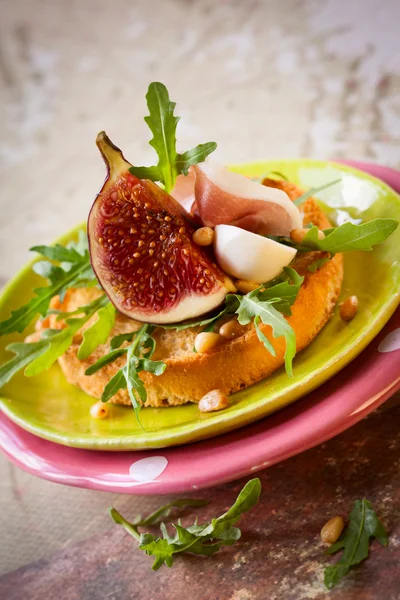 Appetizer with fig — Stock Photo, Image