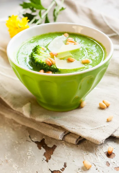Krémová brokolicová polévka — Stock fotografie