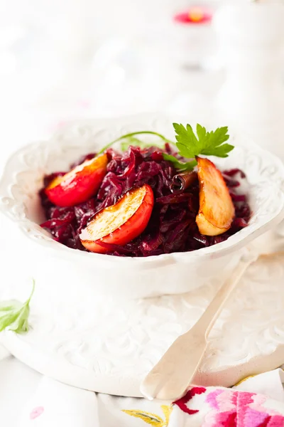 Braised red cabbage — Stock Photo, Image
