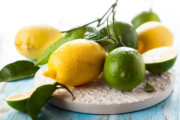 Lime e limone — Foto Stock