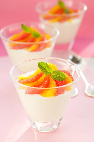 Panna cotta — Zdjęcie stockowe