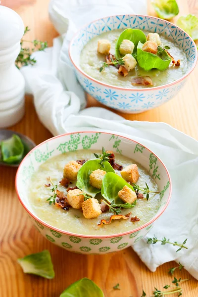 Sopa de coles de Bruselas —  Fotos de Stock