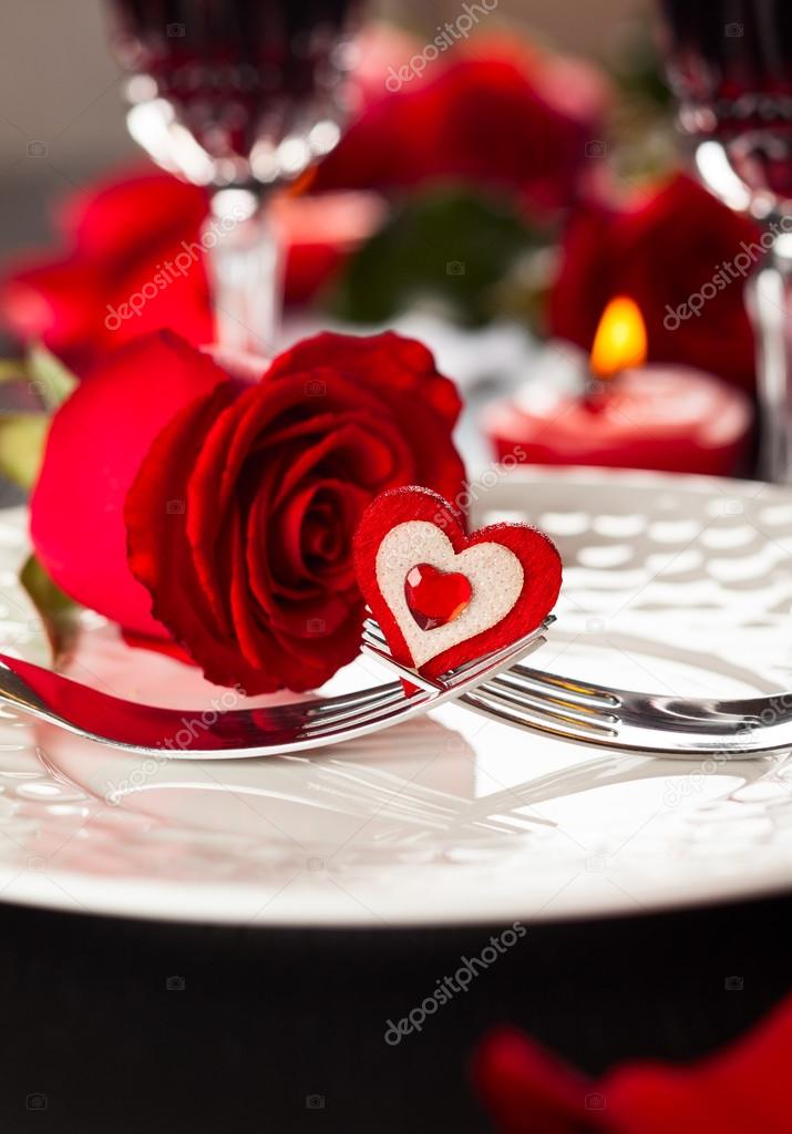 place setting for Valentine's day