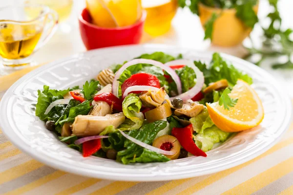 Ensalada de alcachofa — Foto de Stock