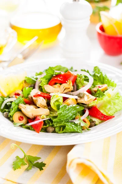 Salada de alcachofra — Fotografia de Stock