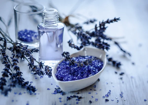 Lavendel spabehandling — Stockfoto