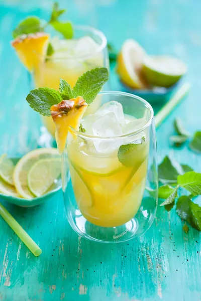 Ananas limonade — Stockfoto