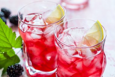 böğürtlen limonata 