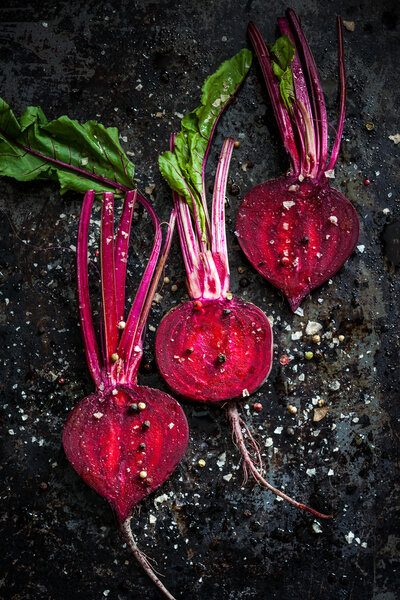 Raw beetroots