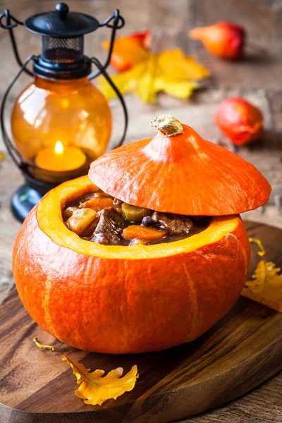 Beef stew in pumpkin — Stock Photo, Image