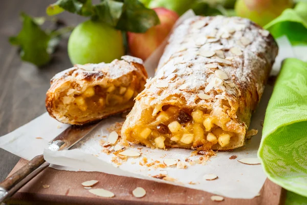 Strudel jabłkowy — Zdjęcie stockowe