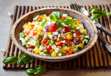 Quinoa Salatası