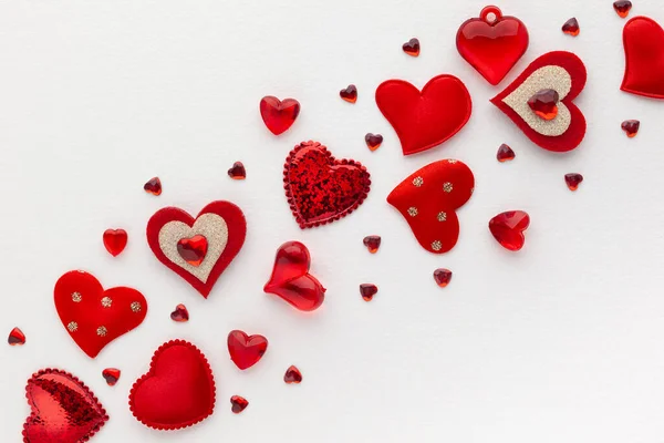 Conceito Dia Dos Namorados Com Corações Vermelhos Flat Lay Espaço — Fotografia de Stock