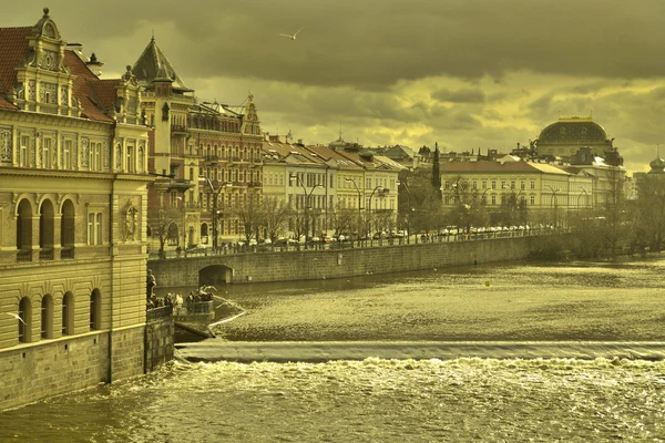 Praga vista de la ciudad — Foto de Stock