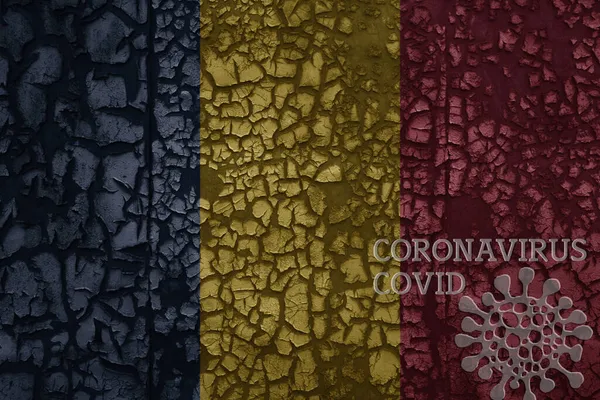 Flaga Czad Starej Metalowej Zardzewiałej Ścianie Zardzewiałym Tekstem Koronawirusa Covid — Zdjęcie stockowe