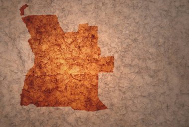 Angola 'nın haritası eski bir antik çatlak kağıt arka planında