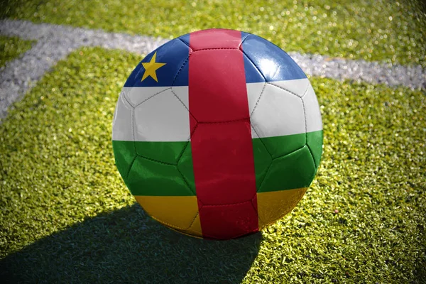 Pelota Fútbol Con Bandera Nacional República África Central Encuentra Campo — Foto de Stock