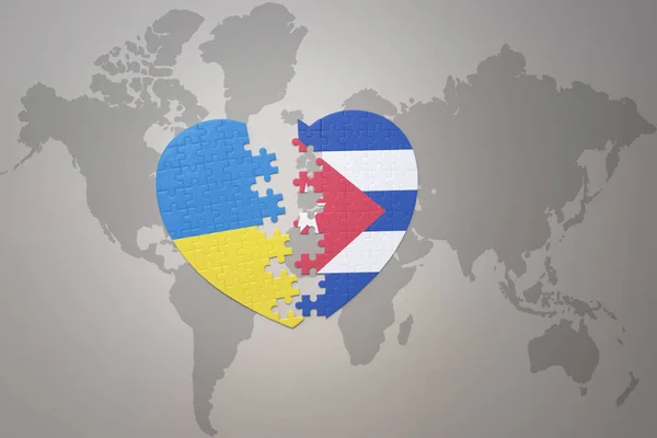 Corazón Del Rompecabezas Con Bandera Nacional Ucrania Cuba Fondo Del —  Fotos de Stock