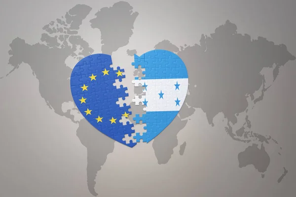 Corazón Del Rompecabezas Con Bandera Nacional Unión Europea Honduras Fondo — Foto de Stock