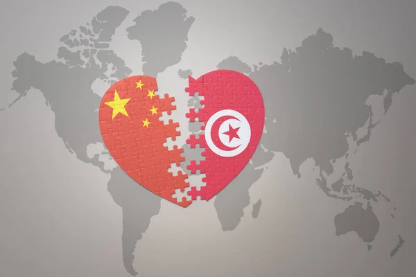 中国とチュニジアの国旗を背景にしたパズルハートです コンセプト 3Dイラスト — ストック写真