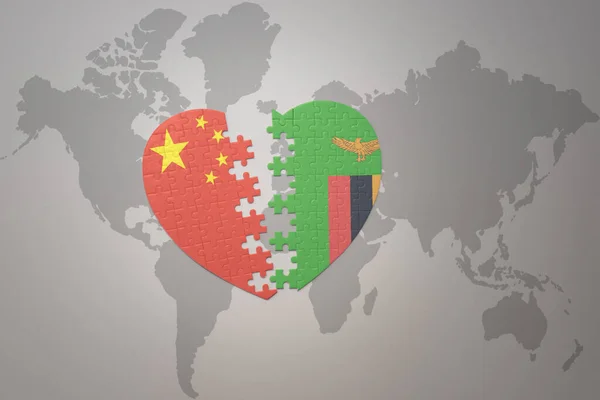 パズルハートで中国とザンビアの国旗を世界地図の背景に描きました コンセプト 3Dイラスト — ストック写真