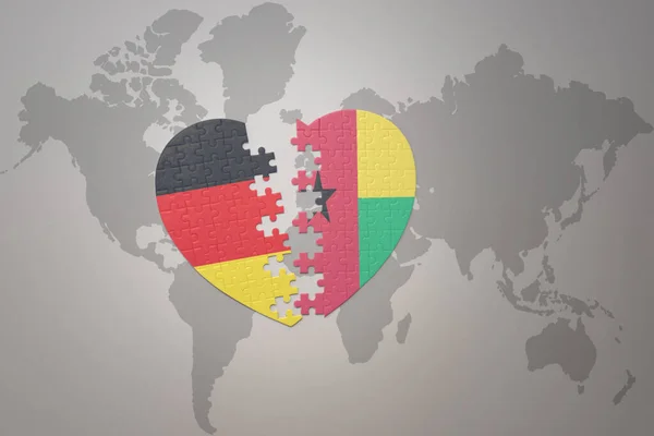 Puzzelhart Met Nationale Vlag Van Cavia Bissau Duitsland Een Wereldkaart — Stockfoto