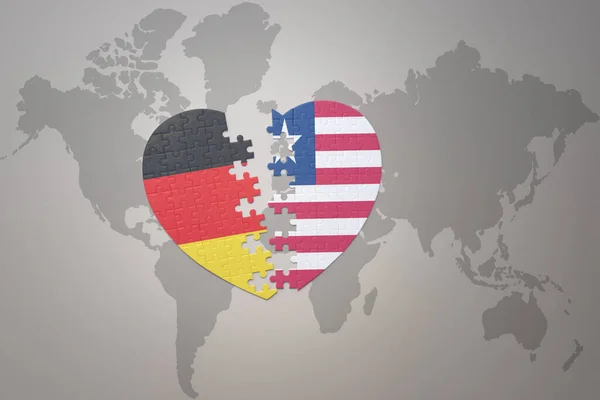 Corazón Del Rompecabezas Con Bandera Nacional Liberia Alemania Mapa Del — Foto de Stock