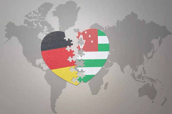 Puzzelhart Met Nationale Vlag Van Abchazië Duitsland Een Wereldkaart Achtergrond — Stockfoto