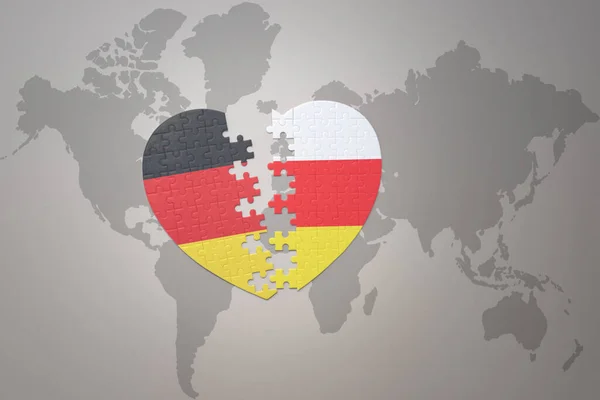 Puzzelhart Met Nationale Vlag Van Zuid Ossetië Duitsland Een Wereldkaart — Stockfoto