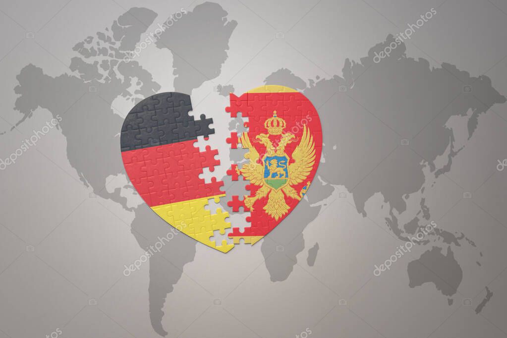 corazón del rompecabezas con la bandera nacional de montenegro y