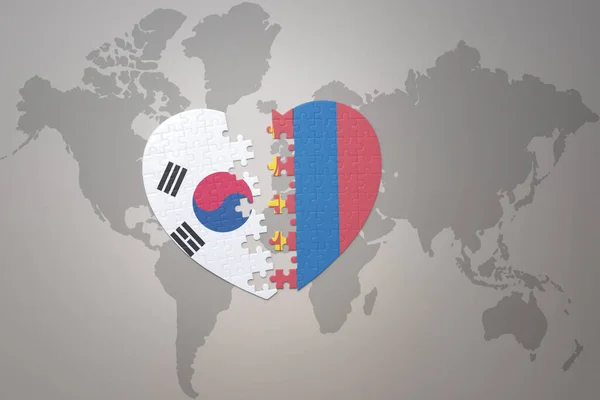Corazón Del Rompecabezas Con Bandera Nacional Mongolia Corea Del Sur —  Fotos de Stock