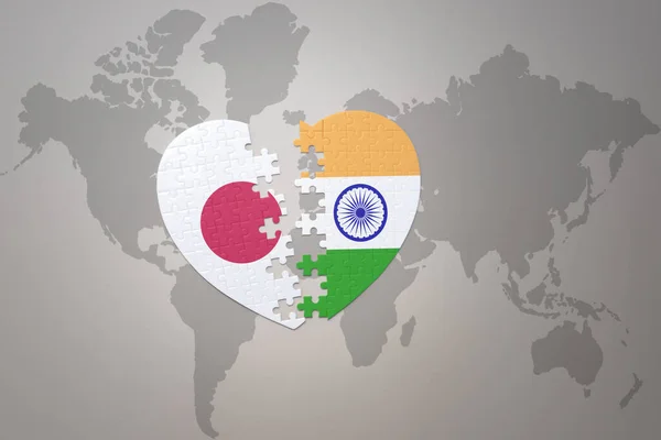 Puzzle Cuore Con Bandiera Nazionale Del Giappone India Uno Sfondo — Foto Stock