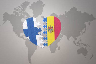 Moldova 'nın ulusal bayrağı ve Finlandiya' nın bulmaca kalbi dünya haritasının arka planında. Kavram. 3B illüstrasyon