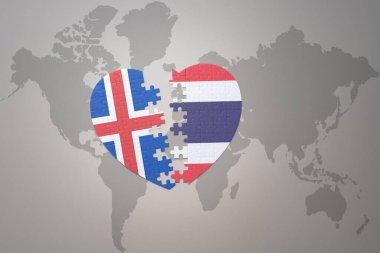 Dünya haritasının arka planında Tayland ve İzlanda 'nın ulusal bayrağı olan bir yapboz kalbi. Kavram. 3B illüstrasyon