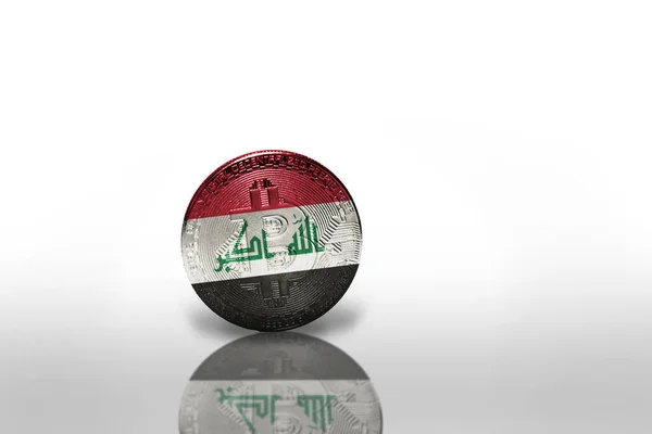 Bitcoin Flagą Narodową Iraq Białym Tle Koncepcja Wydobycia Bitcoinów Ilustracja — Zdjęcie stockowe