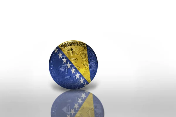 白を背景にボスニア ヘルツェゴビナの国旗がついたビットコインです ビットコイン採掘の概念 3Dイラスト — ストック写真