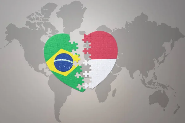 Coração Quebra Cabeça Com Bandeira Nacional Brasil Indonésia Fundo Mapa — Fotografia de Stock