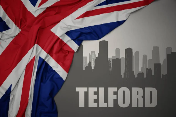 Silhueta Abstrata Cidade Com Texto Telford Perto Acenando Colorido Bandeira — Fotografia de Stock