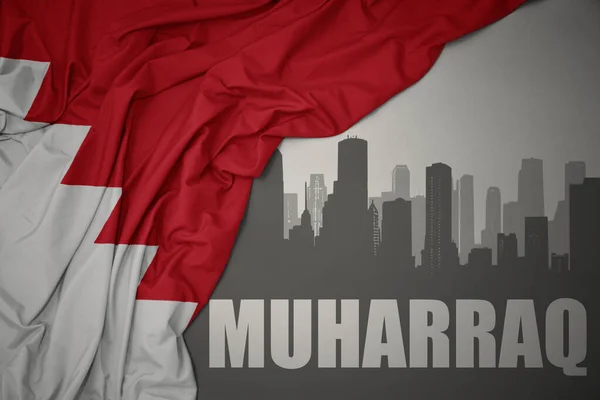 Silhueta Abstrata Cidade Com Texto Muharraq Perto Acenar Bandeira Nacional — Fotografia de Stock