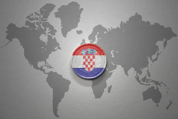 Moneta Euro Con Bandiera Nazionale Della Croazia Sullo Sfondo Grigio — Foto Stock